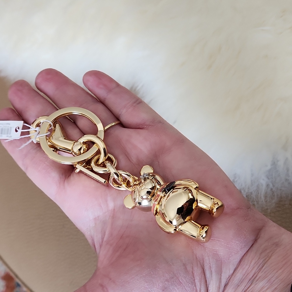 NWT IOB Coach Gold Teddy Bear Key Ring Or Bag Charm 💛🧸🎁 - Picture 6 of 13